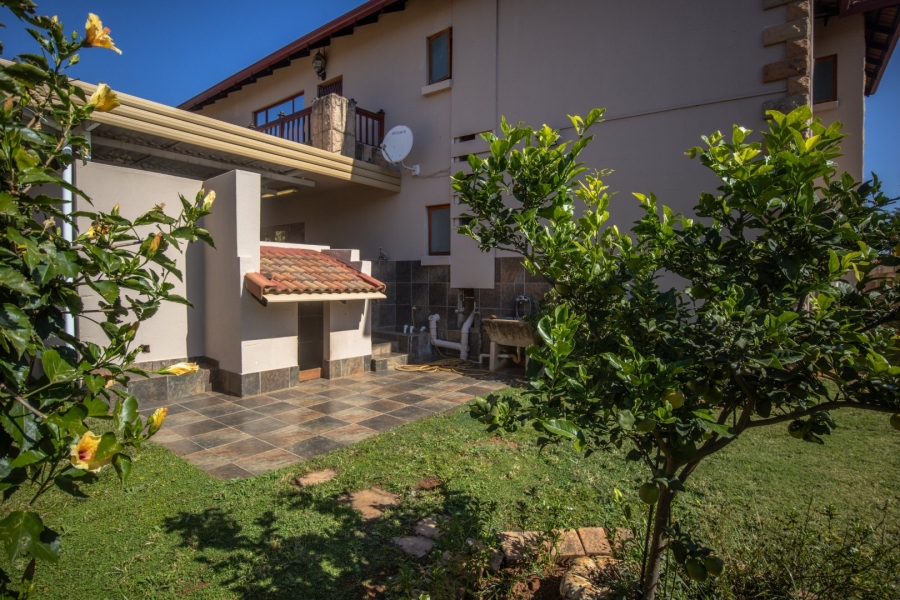 5 Bedroom Property for Sale in Birdwood Estate North West